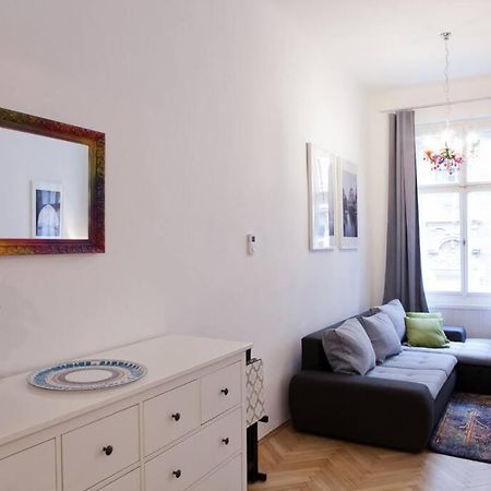 Prague Center Apartment With Fireplace Eksteriør billede